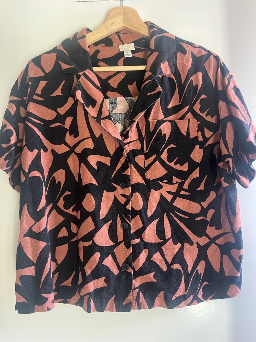 Short-Sleeve Black and Terracotta Abstract Print Button-Front Top